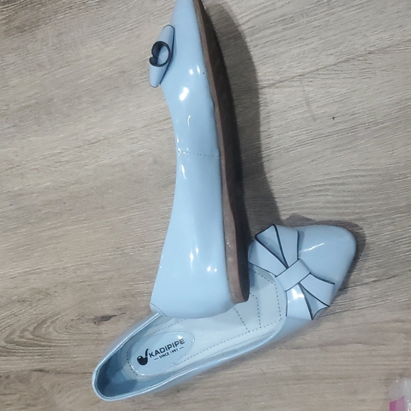 Blue flats - Picture 8 of 8